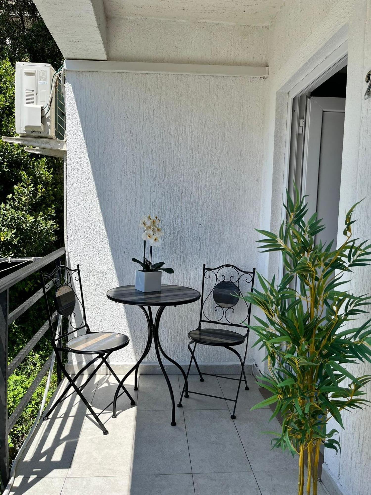 Apartments By The Sea Potocnica, Pag - 222 نوفاليا المظهر الخارجي الصورة