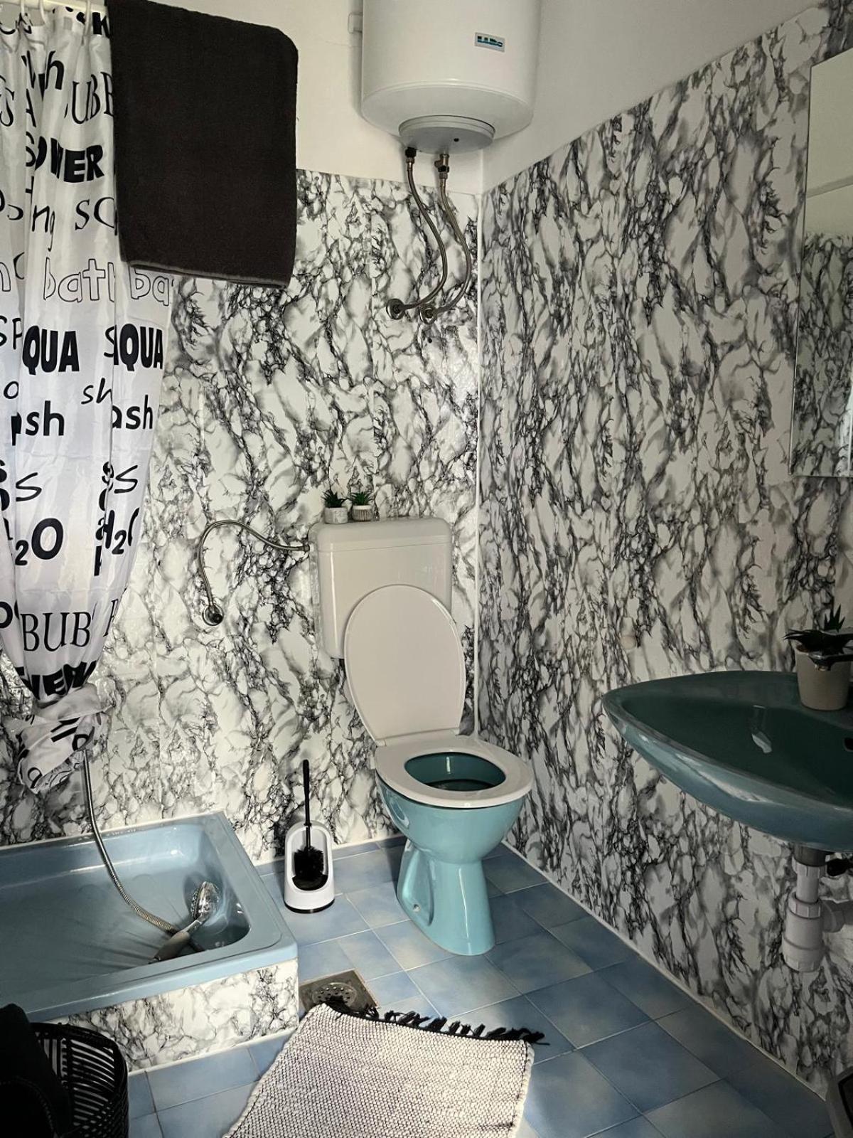 Apartments By The Sea Potocnica, Pag - 222 نوفاليا المظهر الخارجي الصورة