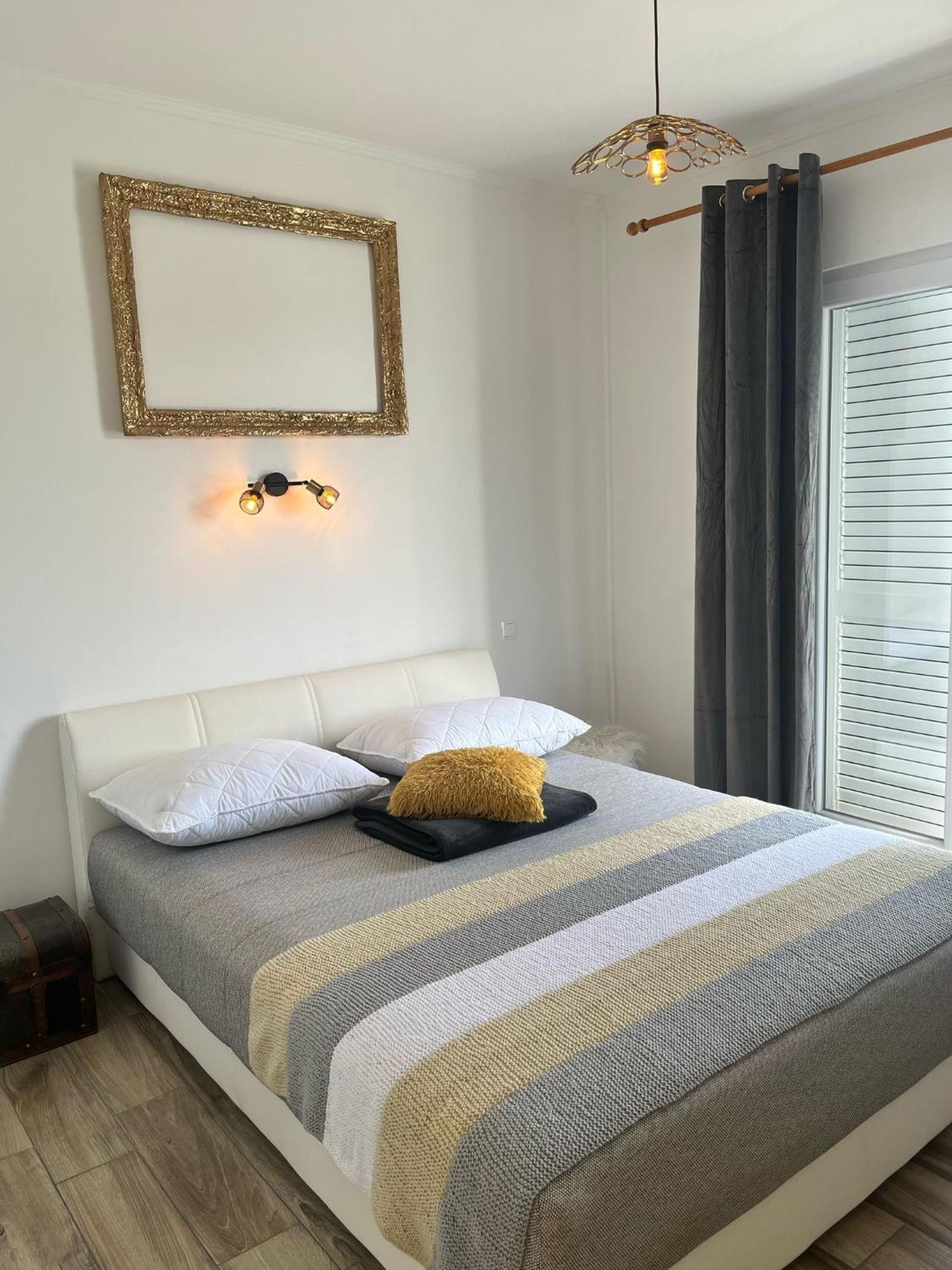 Apartments By The Sea Potocnica, Pag - 222 نوفاليا المظهر الخارجي الصورة